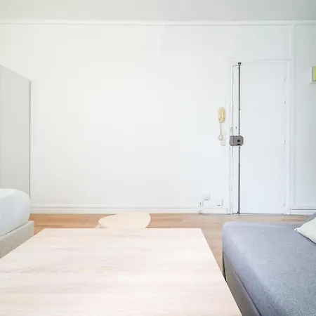 Studio Buttes-chaumont - Hautpoul - Ii * Paris